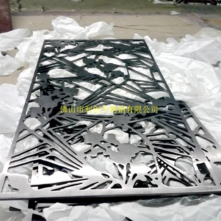 屏风价格_ 广东佛山不锈钢屏风花格 中式方格隔断厂家制作 来图加工定做_佛山市利创不锈钢